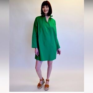 New with tags Kelly Green Vicki Long Sleeve Dress